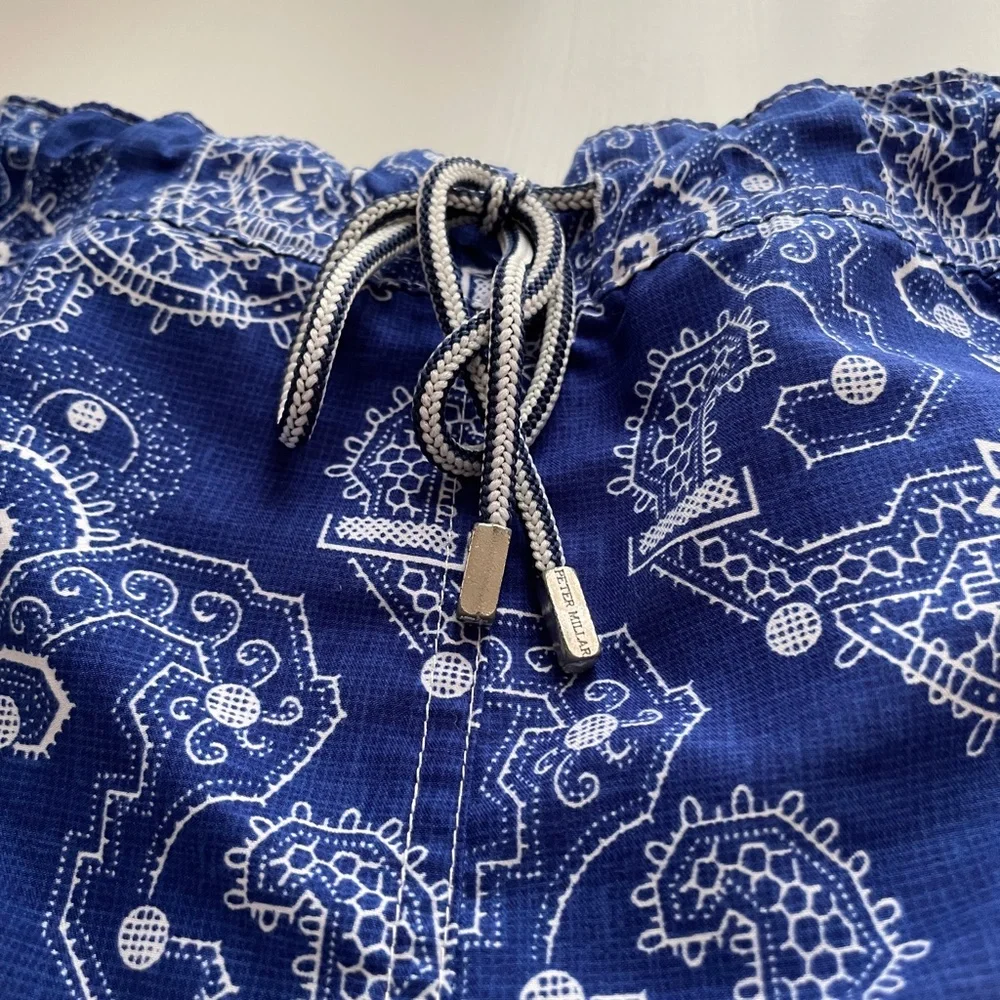 Peter Millar Mens Large Swim Trunks Blue Bandana Paisley Print Lined Board Short